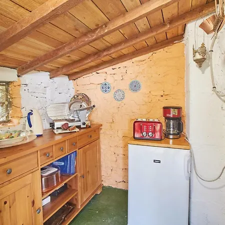Four Bedroom Holiday In Feriehus Sanremo